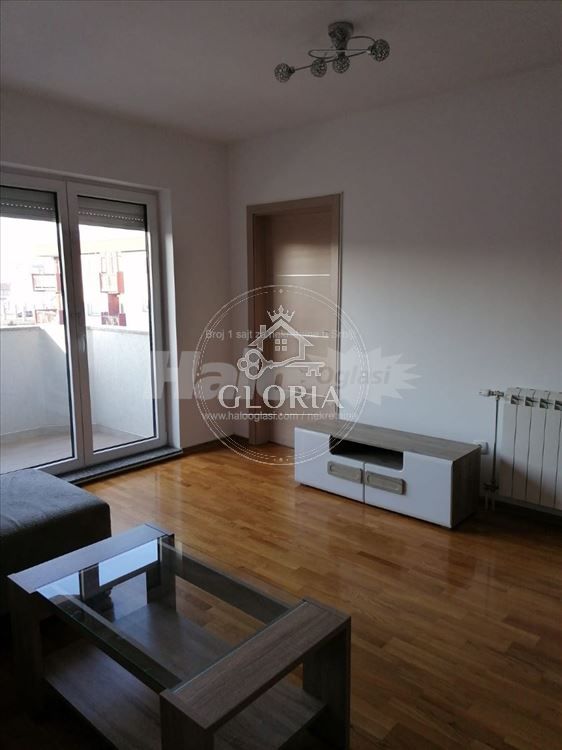 Двухкомнатная квартира, 56 м², Центр, Градска локация, фото 4