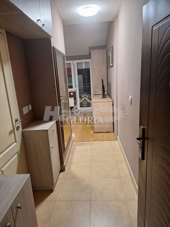 Студия, 28 м², Карабурма, Палилула