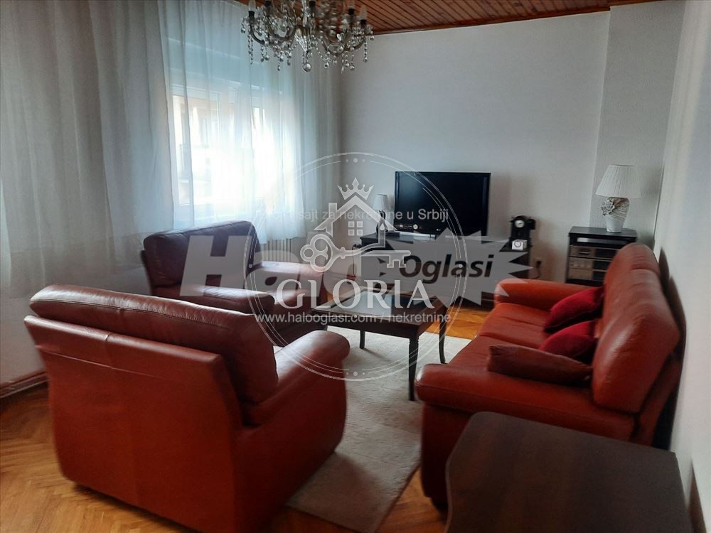 Двухкомнатная квартира, 65 м², Баново брдо, Чукарица