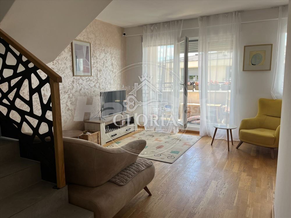 Четырёхкомнатная квартира, 94 м², Лекино брдо, Вождовац, фото 4