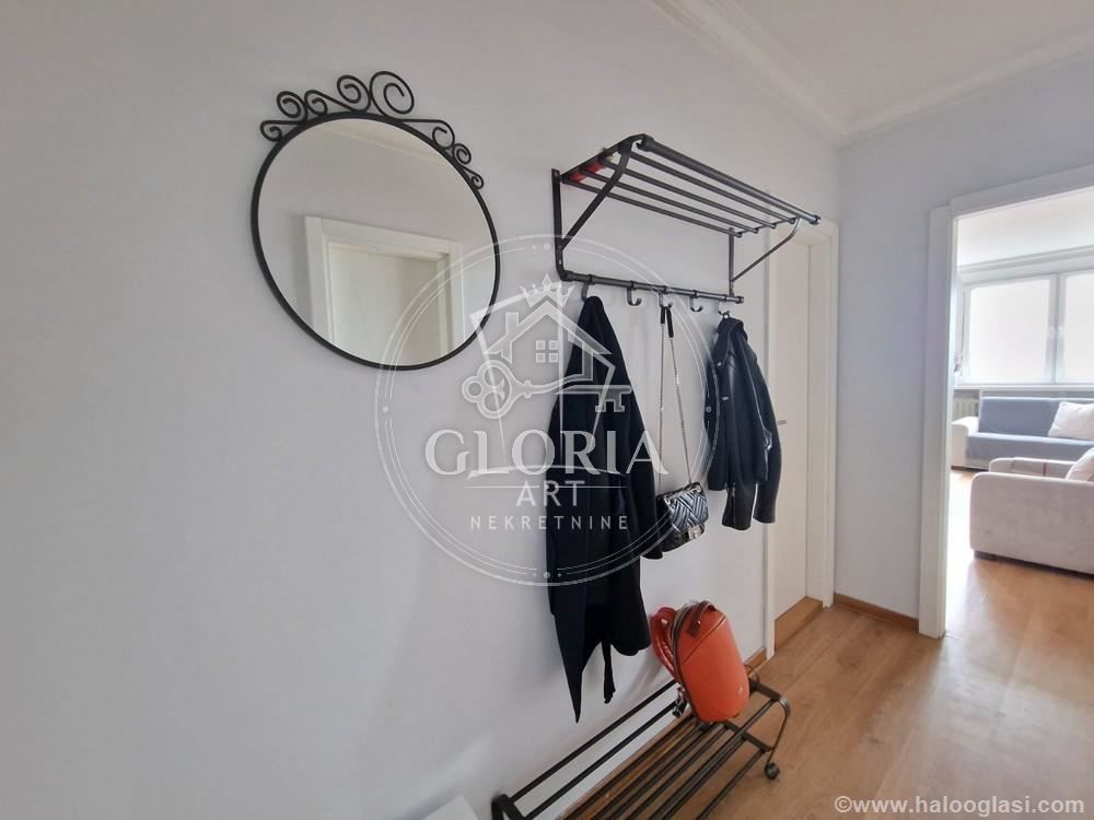 Трёхкомнатная квартира, 67 м², Хотел Хиатт, Новый Белград, фото 13