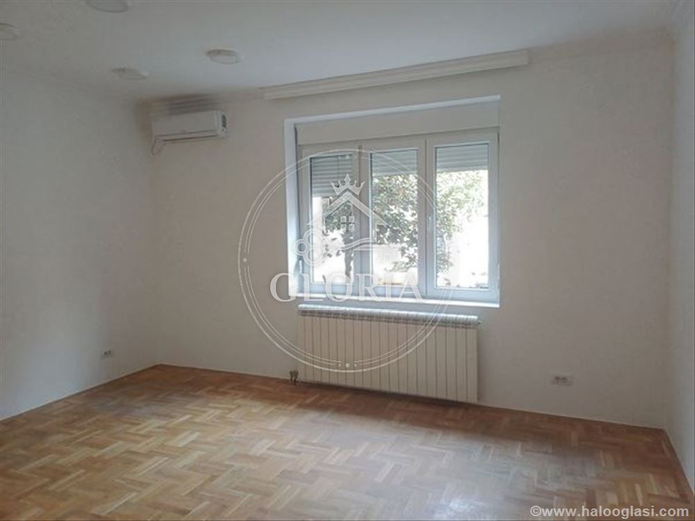 Трёхкомнатная квартира, 59 м², Каленич пияца -, Врачар, фото 5