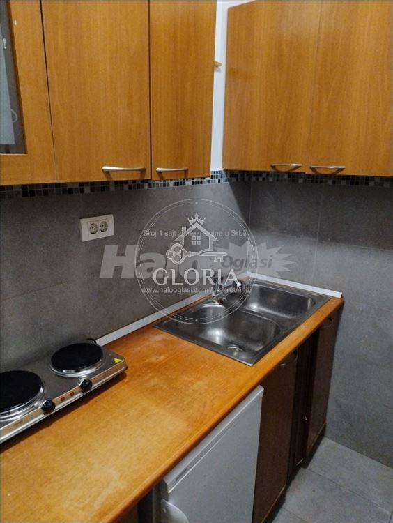 Четырёхкомнатная квартира, 100 м², Цара Душана, Старый город, фото 3