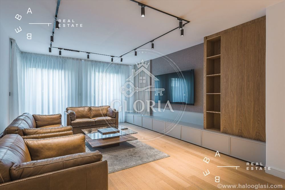 Четырёхкомнатная квартира, 138 м², Калениц, 4.0 / гараза, фото 3