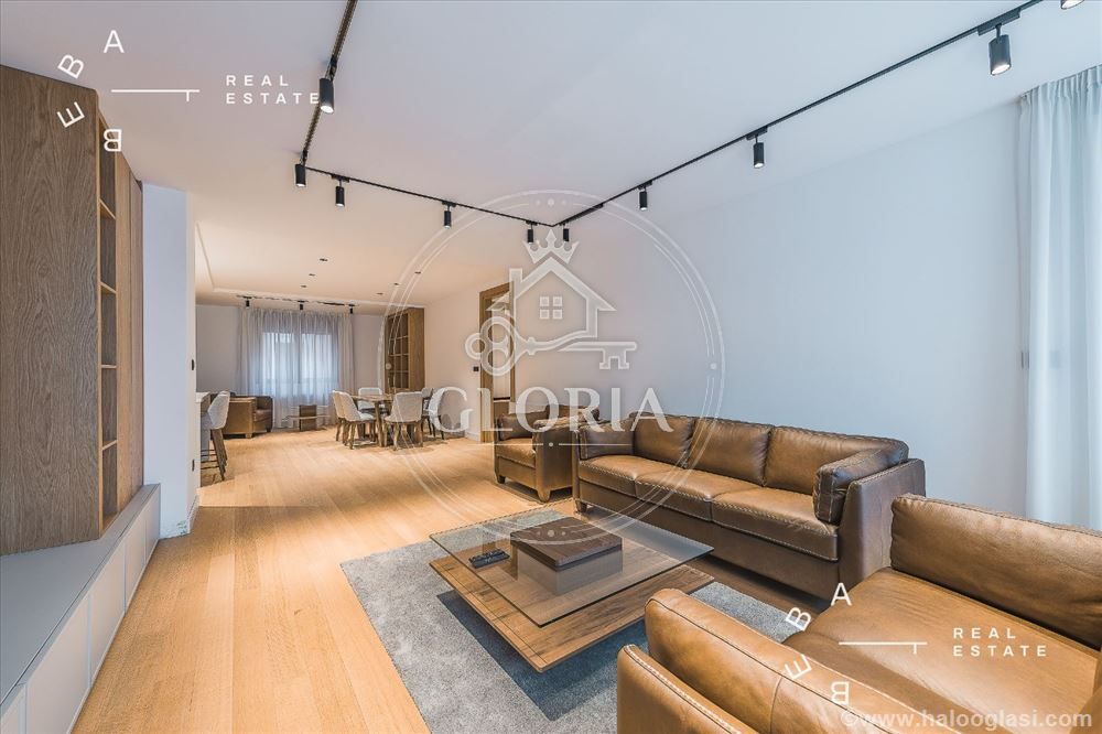 Четырёхкомнатная квартира, 138 м², Калениц, 4.0 / гараза, фото 6
