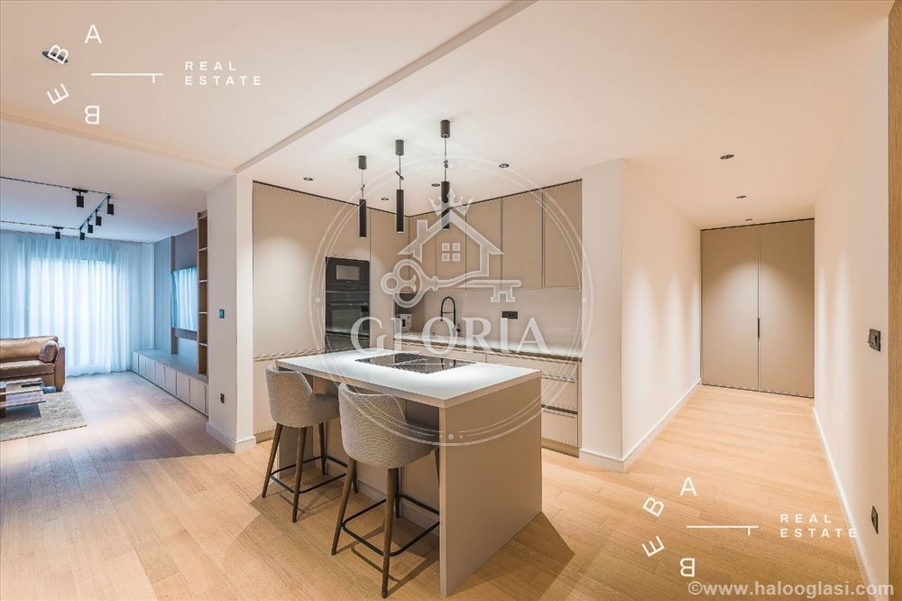 Четырёхкомнатная квартира, 138 м², Калениц, 4.0 / гараза, фото 9