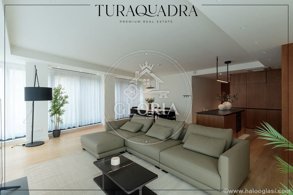 Трёхкомнатная квартира, 119.9 м², Андричев венац -, Старый город, фото 3