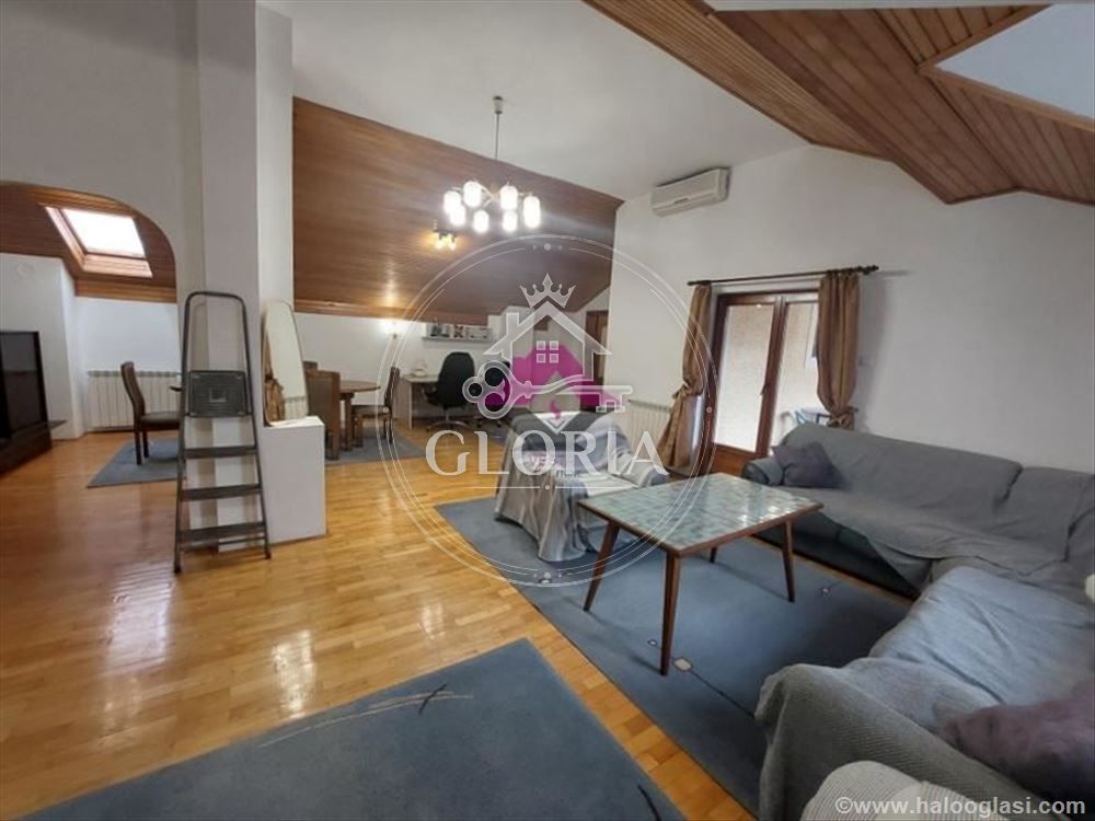 Трёхкомнатная квартира, 137 м², Саобрачайни факултет, Вождовац, фото 2