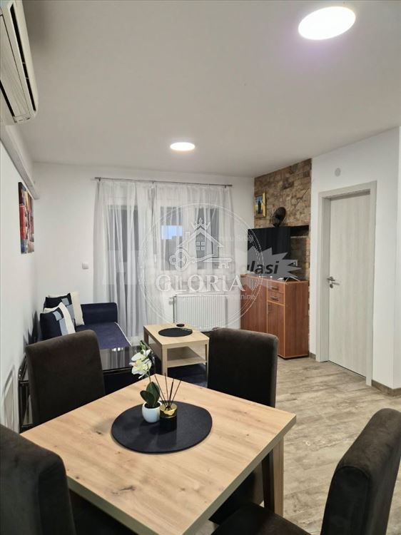 Трёхкомнатная квартира, 50 м², Ледине, Новый Белград, фото 15