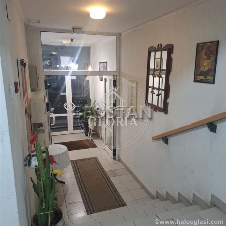 Трёхкомнатная квартира, 52 м², Црвени крст, Врачар, фото 12