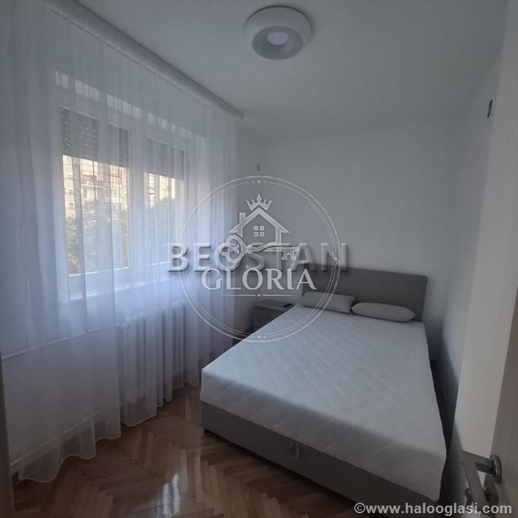 Трёхкомнатная квартира, 52 м², Црвени крст, Врачар, фото 5