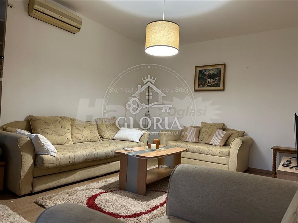 Двухкомнатная квартира, 56 м², Блок 28, Новый Белград, фото 2