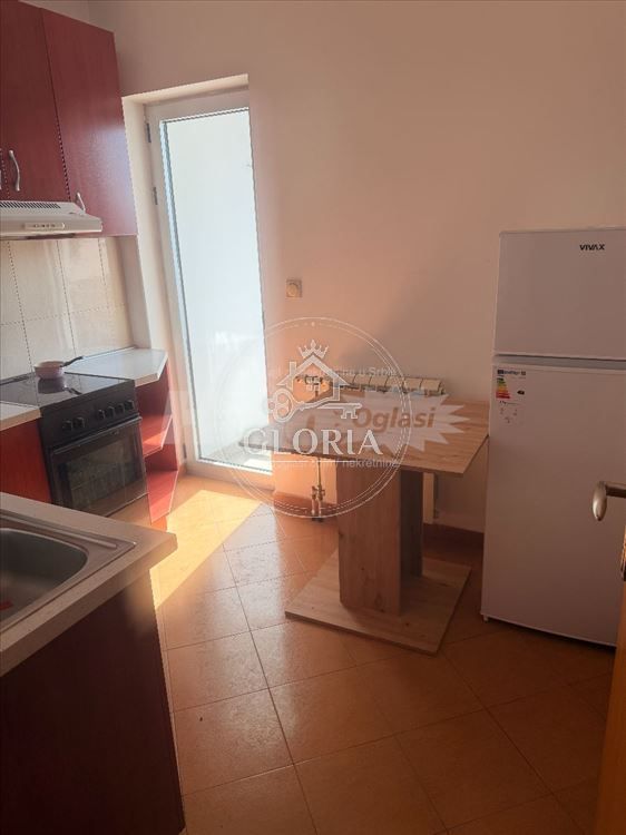 Трёхкомнатная квартира, 100 м², Алтина, Земун, фото 3
