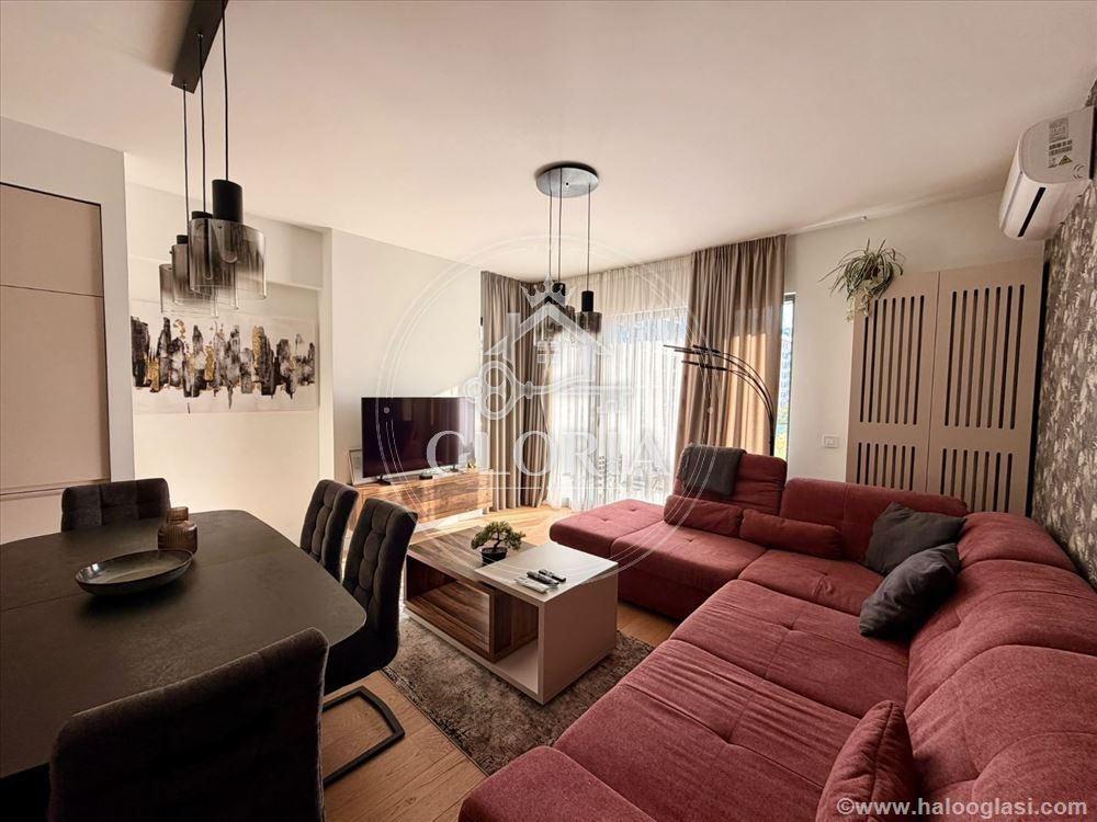 Четырёхкомнатная квартира, 92 м², Београд на води, Савски-Венац