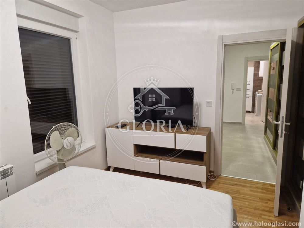 Двухкомнатная квартира, 50 м², Хала Пионир, Палилула, фото 13