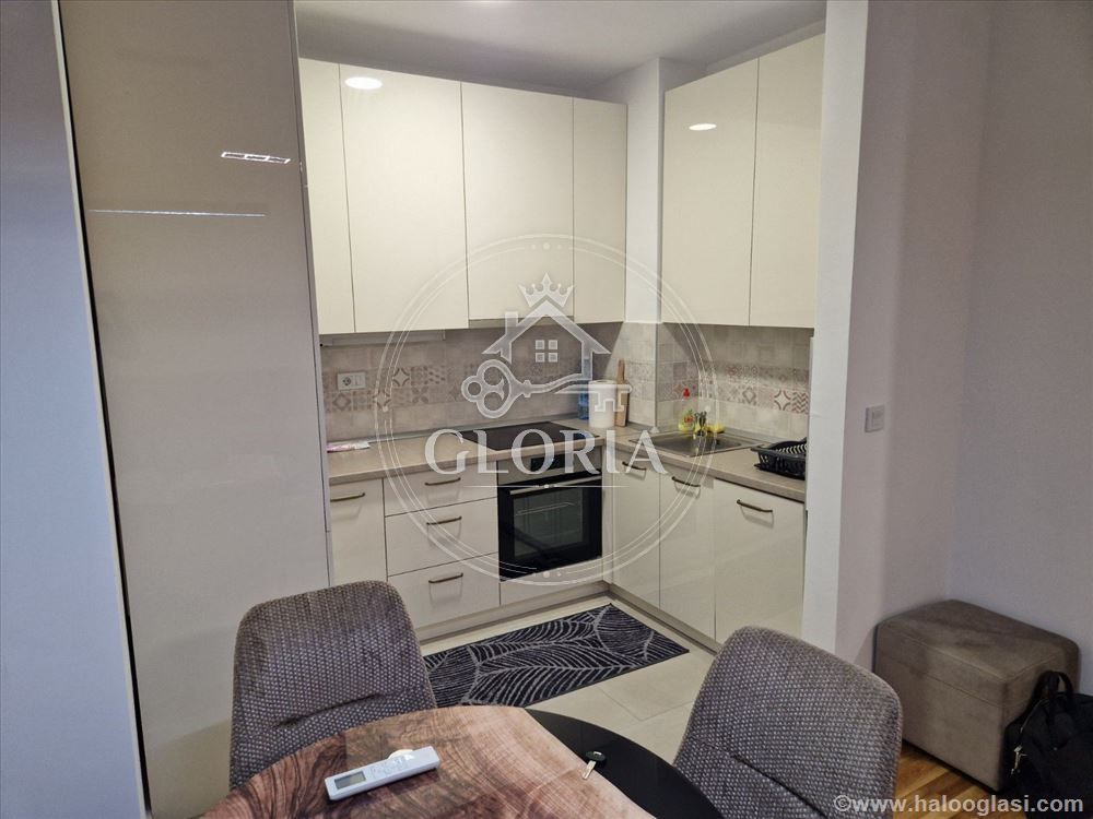 Двухкомнатная квартира, 50 м², Хала Пионир, Палилула, фото 3