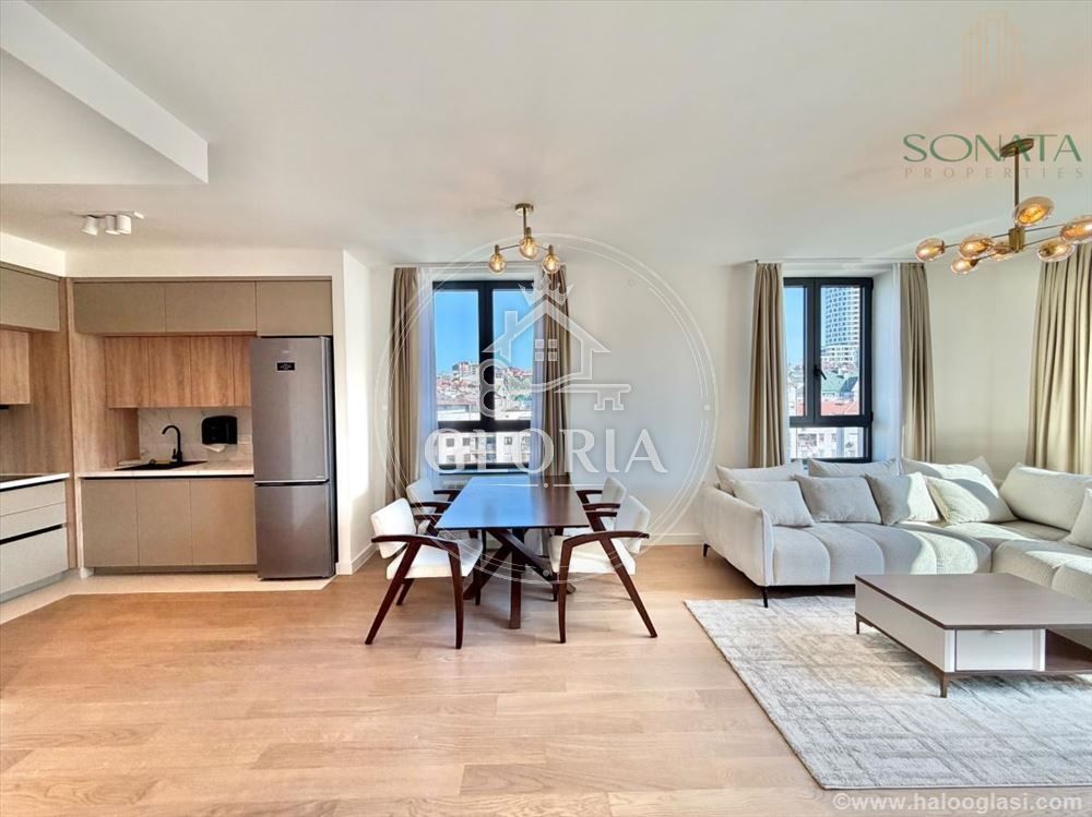 Трёхкомнатная квартира, 79 м², Београд на води, Савски-Венац