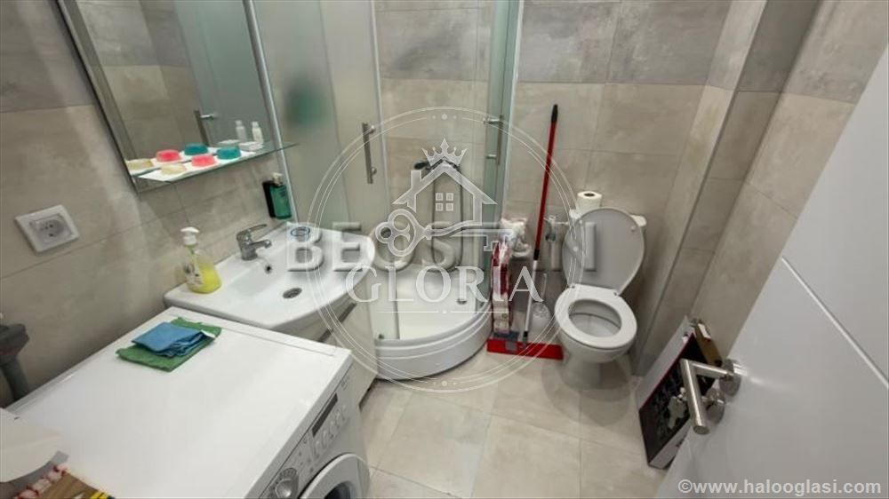 Двухкомнатная квартира, 45 м², Калвария, Земун, фото 6
