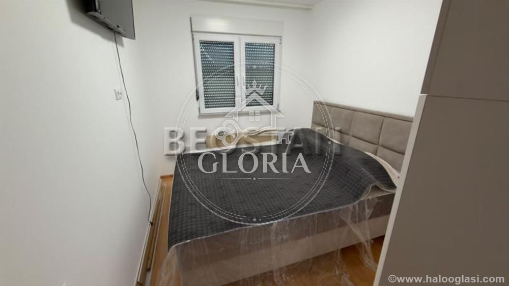 Двухкомнатная квартира, 45 м², Калвария, Земун, фото 7
