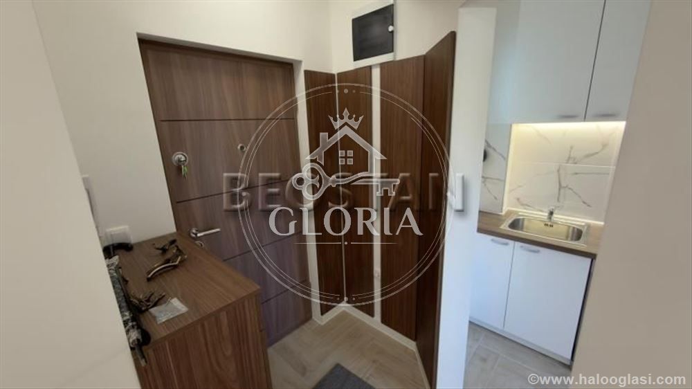 Двухкомнатная квартира, 45 м², Калвария, Земун, фото 9