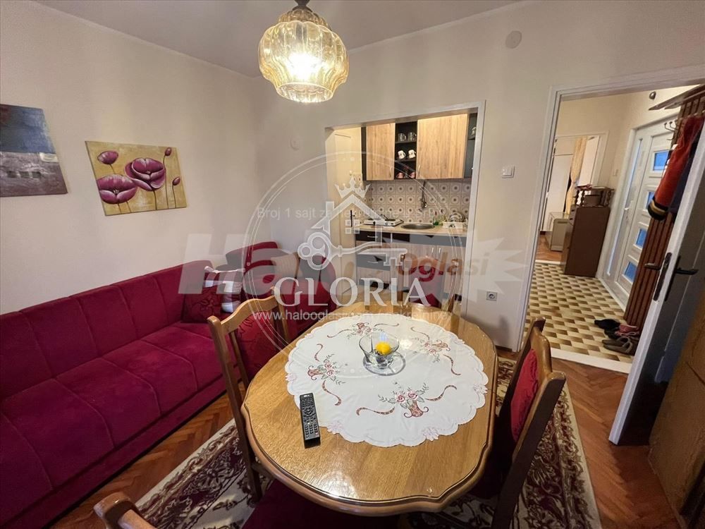 Двухкомнатная квартира, 40 м², Пивара, Градска локация, фото 2