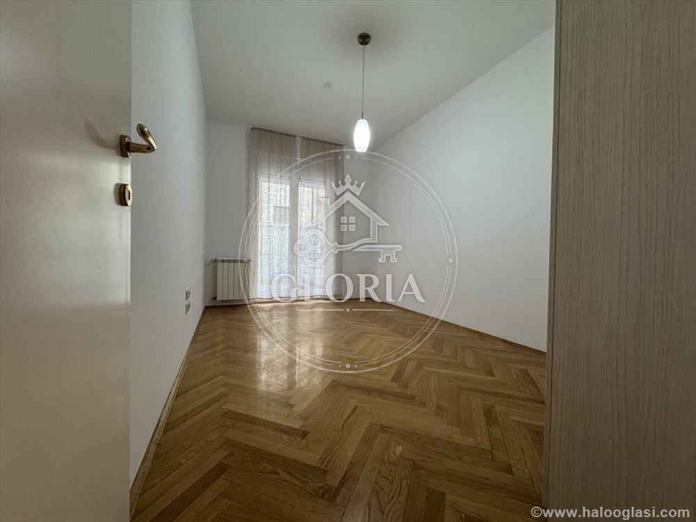 Трёхкомнатная квартира, 111 м², Храм светог Саве -, Врачар, фото 8