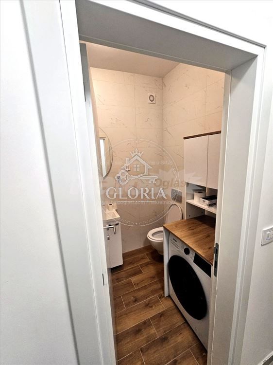 Двухкомнатная квартира, 40 м², Центр, Градска локация, фото 6