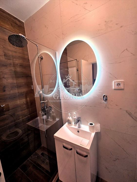 Двухкомнатная квартира, 40 м², Центр, Градска локация, фото 7