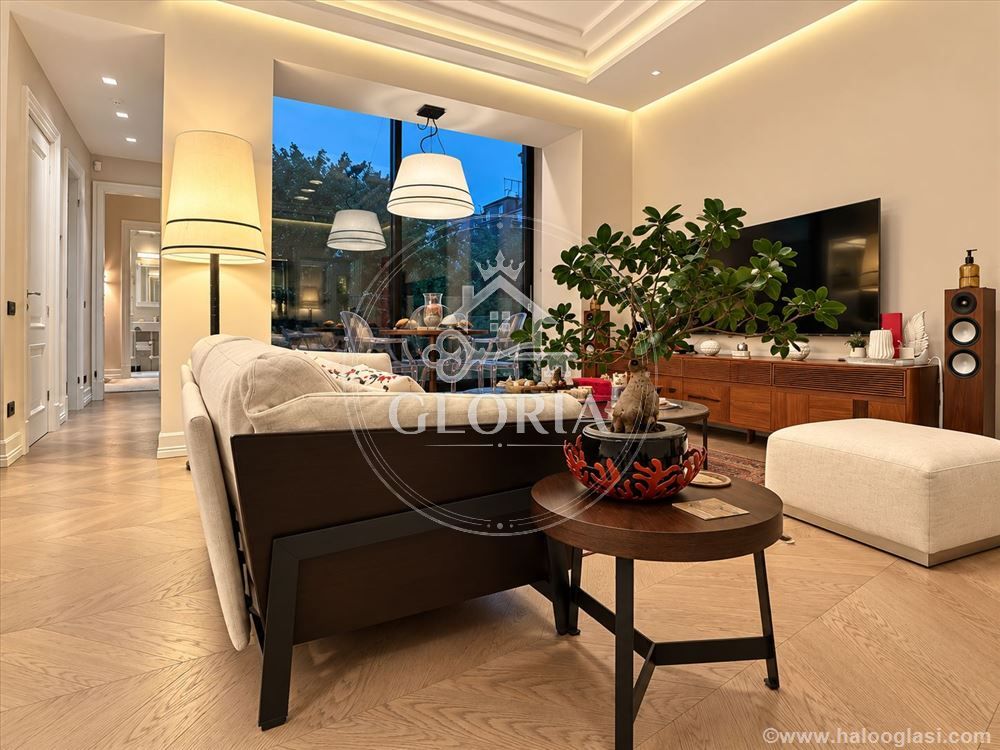 Четырёхкомнатная квартира, 110 м², Правни факултет, Врачар, фото 4