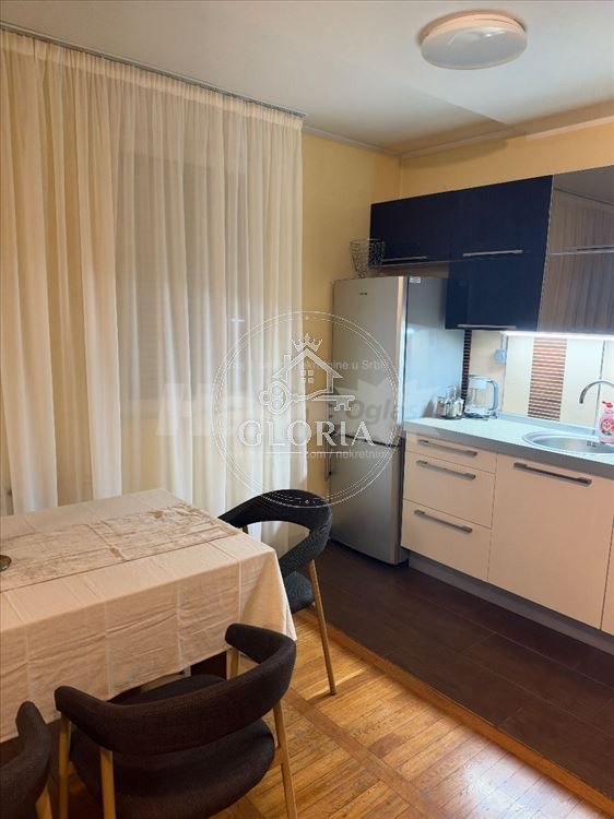 Двухкомнатная квартира, 75 м², Южни булевар, Врачар, фото 12