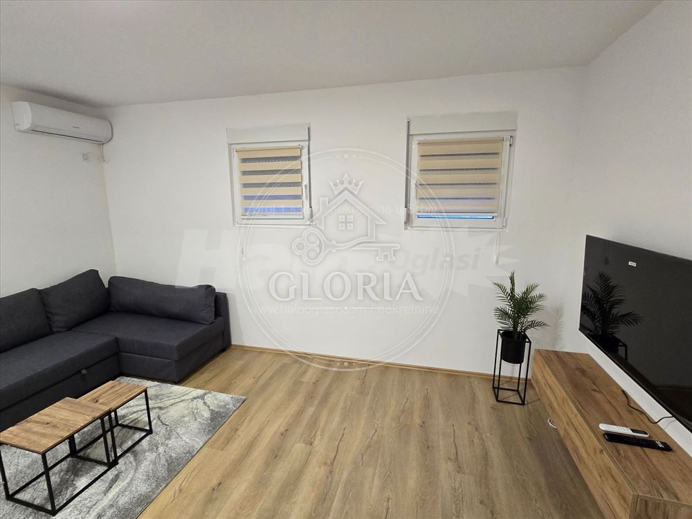 Однокомнатная квартира, 30 м², Алтина, Земун, фото 3