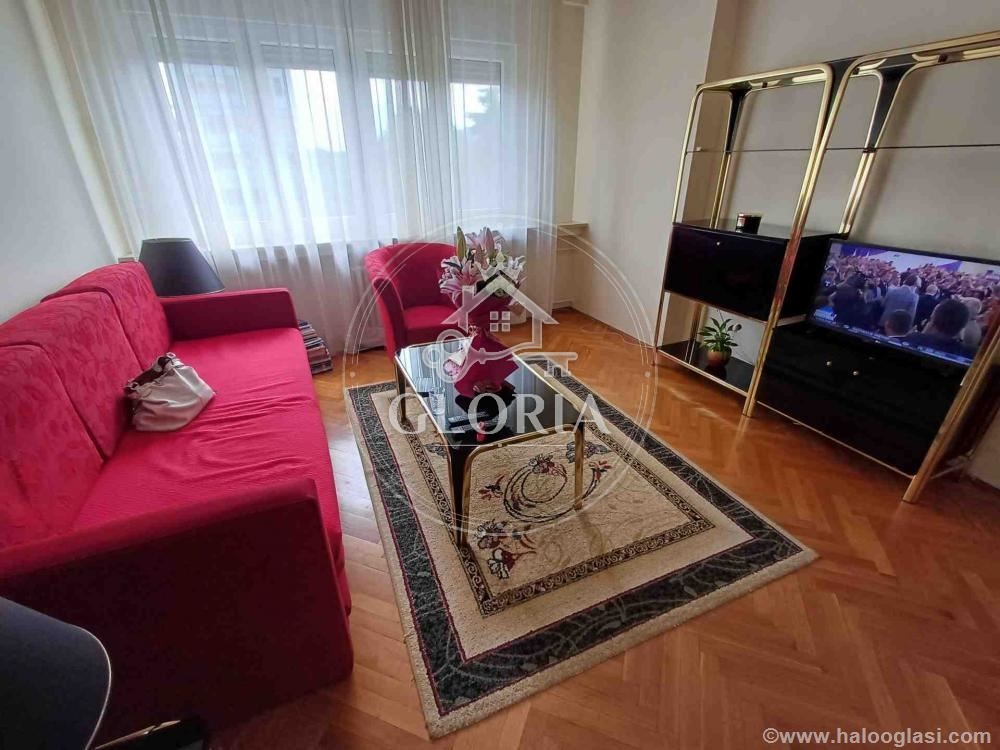 Однокомнатная квартира, 37 м², Центр, Савски-Венац