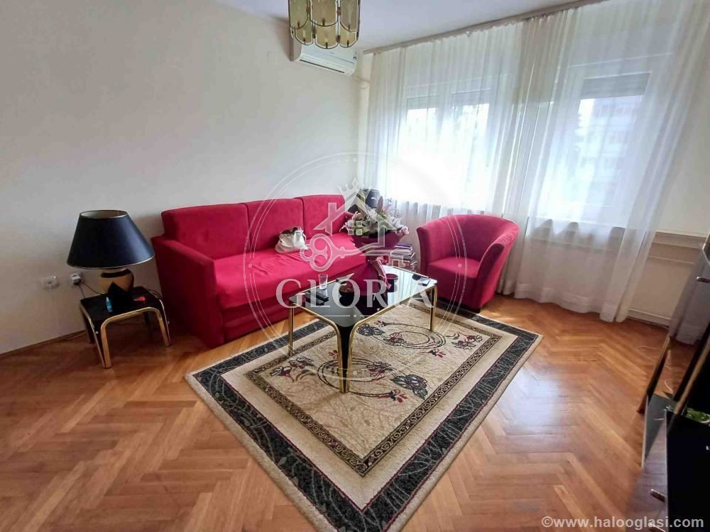 Однокомнатная квартира, 37 м², Центр, Савски-Венац, фото 2