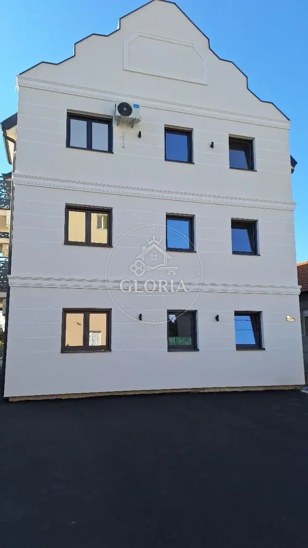 Двухкомнатная квартира, 55 м², Сурчин, фото 10