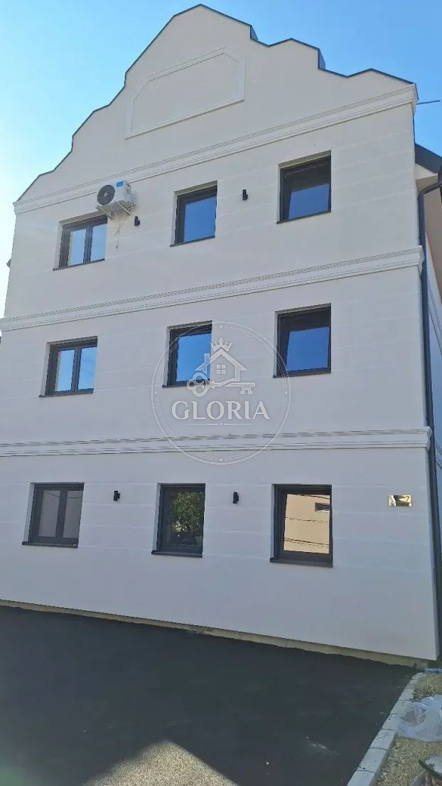 Двухкомнатная квартира, 55 м², Сурчин, фото 3