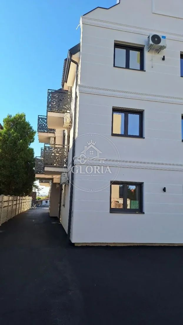 Двухкомнатная квартира, 55 м², Сурчин, фото 5