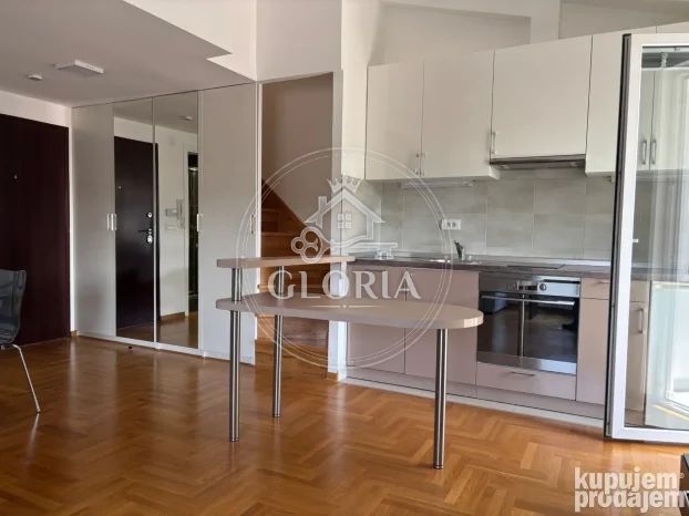 2,5-комнатная квартира, 58 м², Звездара