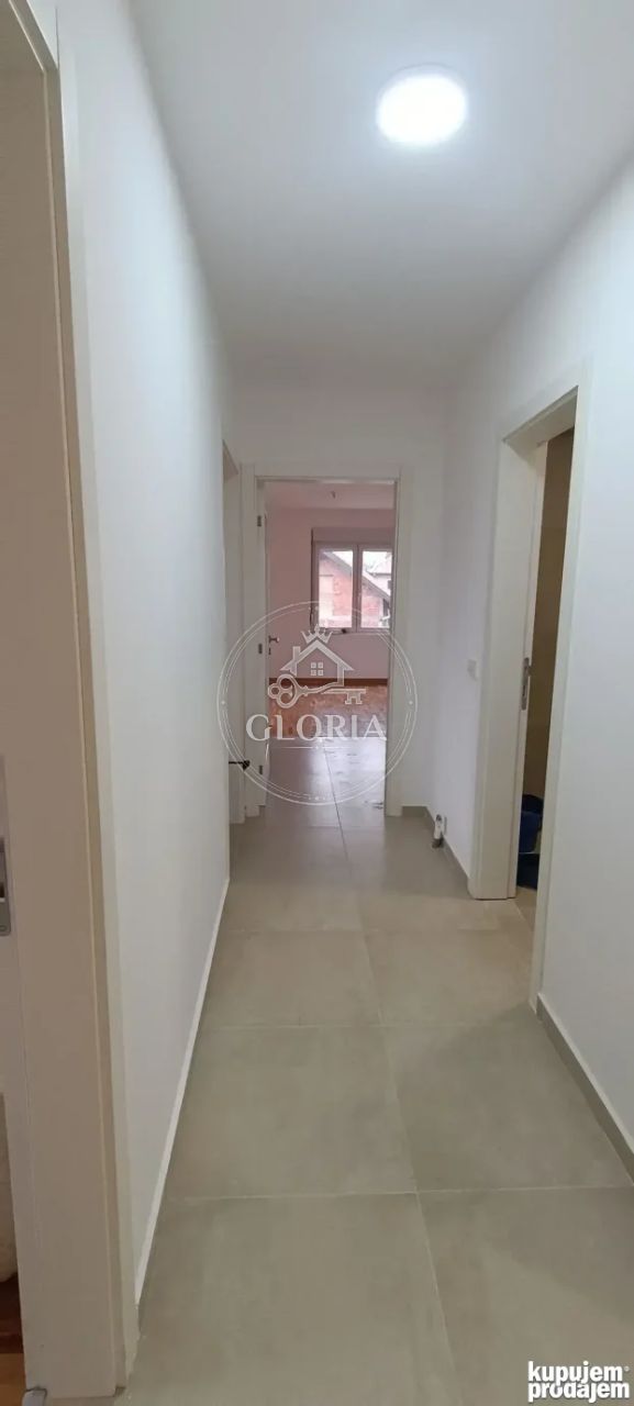 Трёхкомнатная квартира, 58 м², Борча, Палилула, фото 7