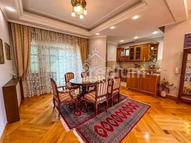 Дом, 580 м², Младеновац (mesto), Младеновац, фото 11
