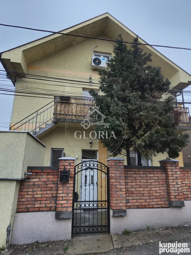 Дом, 167 м², Мали Мокри Луг, Звездара