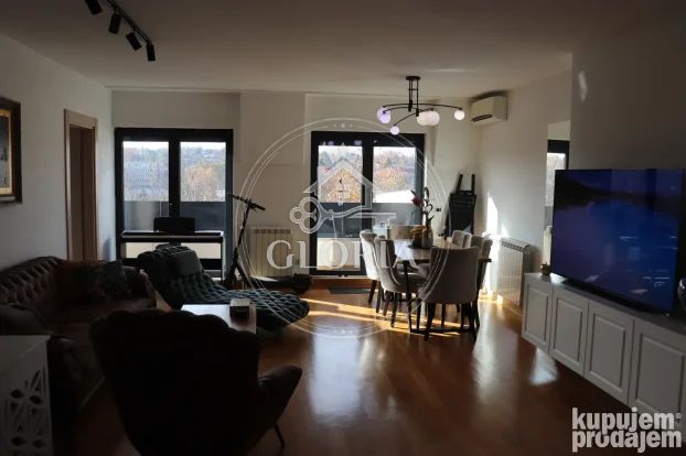 Четырёхкомнатная квартира, 103 м², Йове Илича, Вождовац
