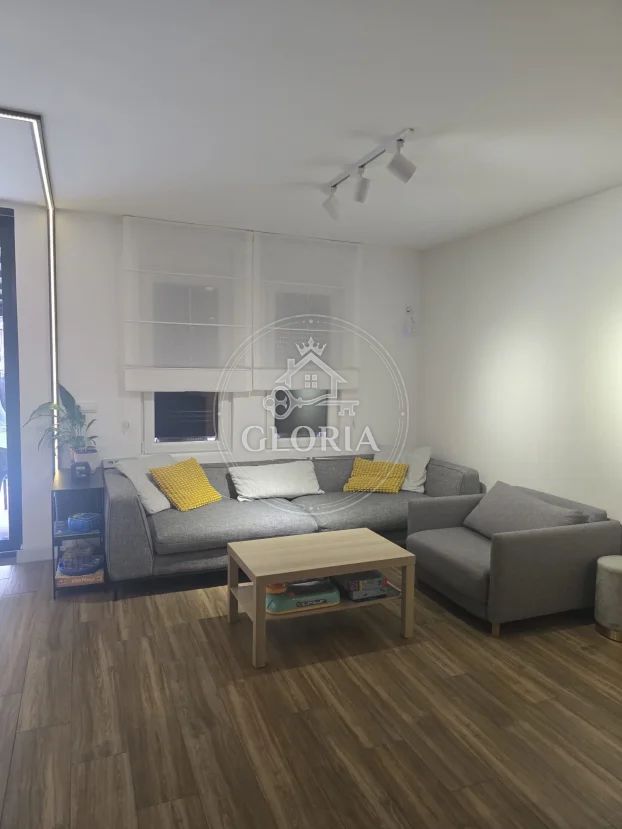 Четырёхкомнатная квартира, 125 м², Прегревица, Земун, фото 13