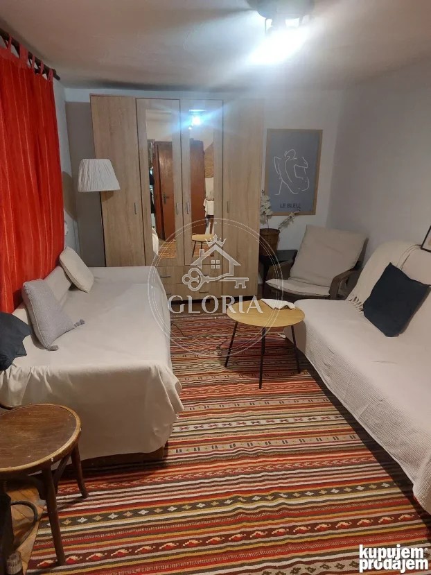 Однокомнатная квартира, 25 м², Звездара, фото 3