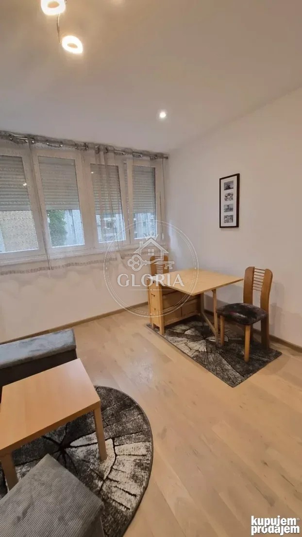 Студия, 24 м², Звездара, фото 3