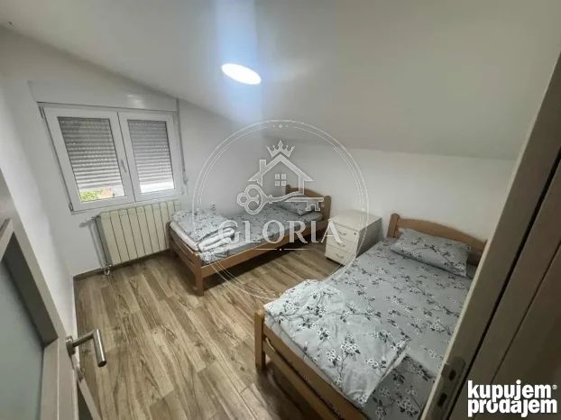 5-комнатная квартира, 110 м², Лазаревац, фото 2