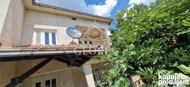 Дом, 250 м², Заклопача, Гроцка