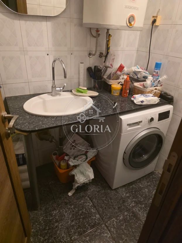 Трёхкомнатная квартира, 74 м², Блок 70 (kineski тржни centar), Новый Белград, фото 10