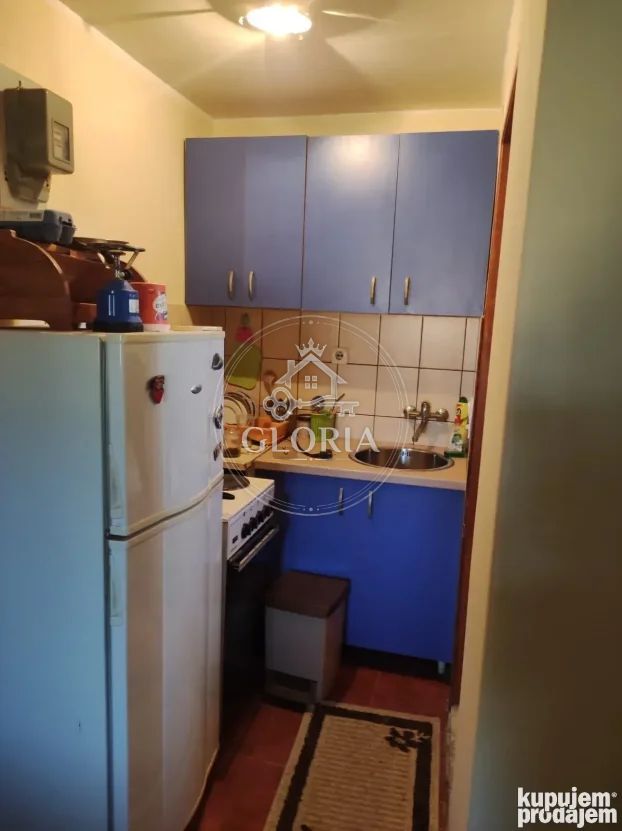 Студия, 40 м², Земун поле, Земун, фото 2