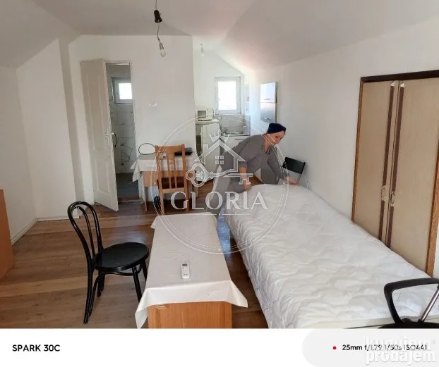 Однокомнатная квартира, 80 м², Чукарица, фото 4