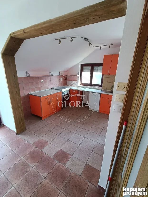 2,5-комнатная квартира, 85 м², Земун, фото 10